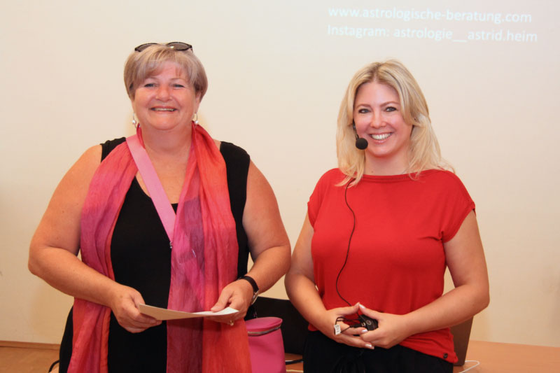 Horoskope Online und in Graz 